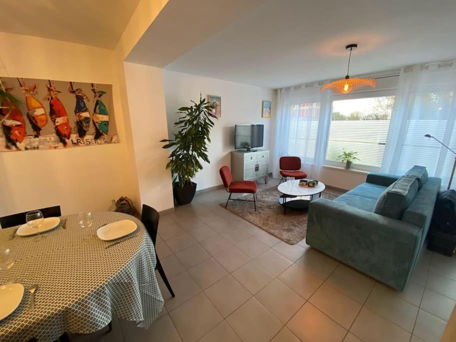 Au 154 Bis - Bel Appartement - Le Jardin Dunkirk Exterior photo